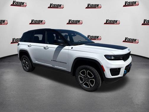 2023 Jeep Grand Cherokee 4xe Trailhawk