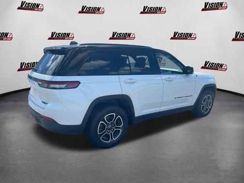 2023 Jeep Grand Cherokee 4xe Trailhawk