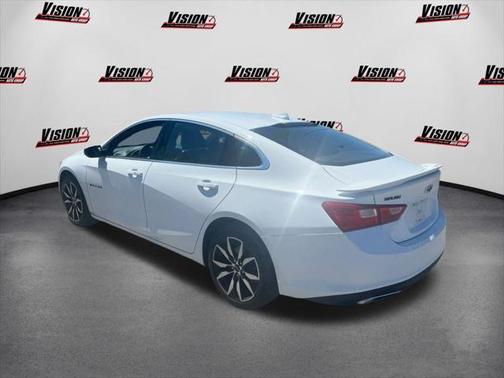 2022 Chevrolet Malibu FWD RS