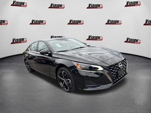 2025 Nissan Altima SR AWD