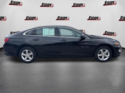 Mosaic Black Metallic 2021 Chevrolet Malibu 1LS