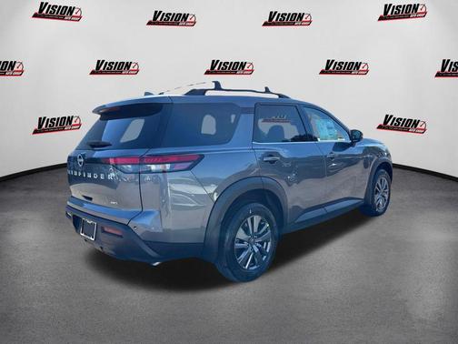 2025 Nissan Pathfinder SV 4WD