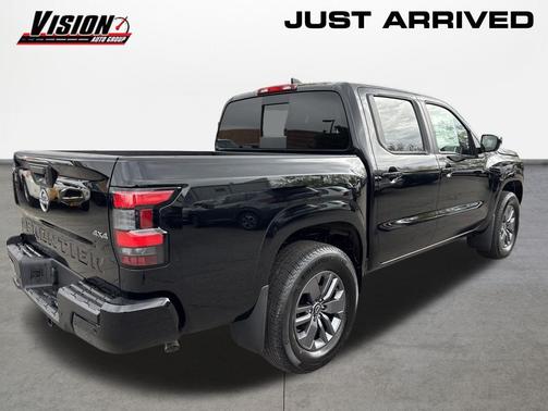 Super Black 2026 Nissan Frontier SV