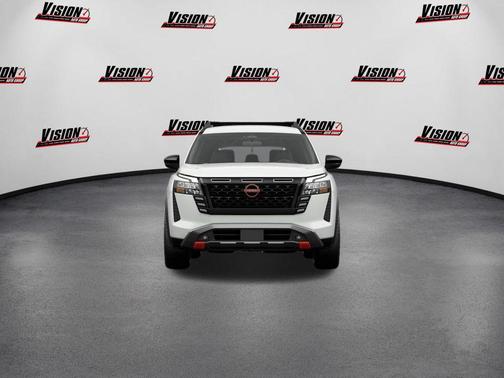 Everest White Pearl Tricoat 2026 Nissan Pathfinder Rock Creek