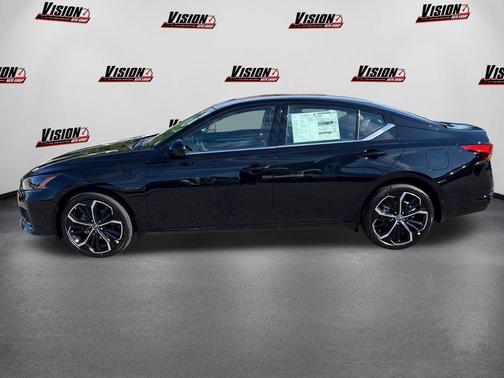 2025 Nissan Altima SR AWD