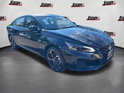 2025 Nissan Altima SR AWD