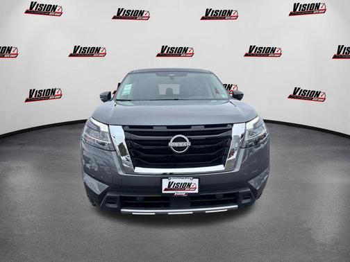 2024 Nissan Pathfinder SL 4WD
