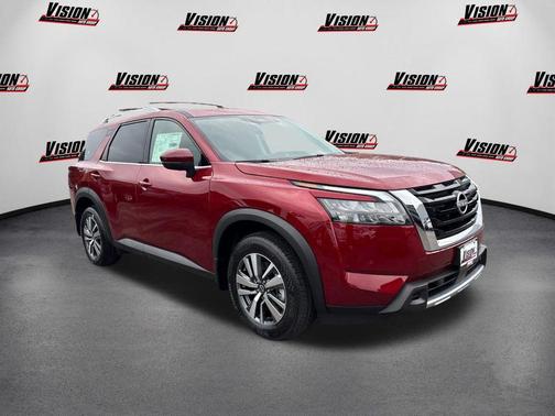 2025 Nissan Pathfinder SL 4WD