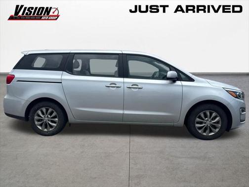 2020 Kia Sedona L