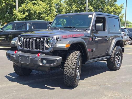 Granite Crystal Clearcoat Metallic 2024 Jeep Wrangler Rubicon