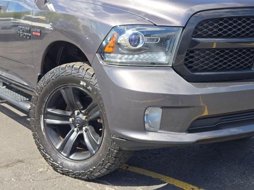 Granite Crystal Clearcoat Metallic 2017 RAM 1500 Sport