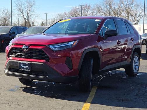 2024 Toyota RAV4 LE