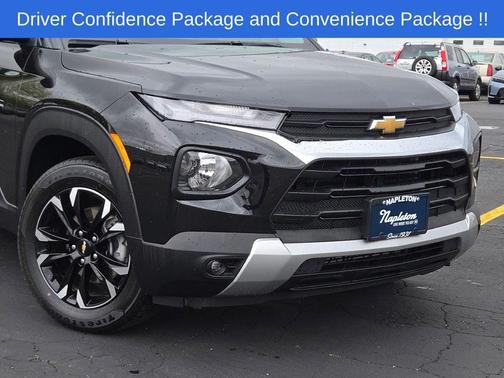 Mosaic Black Metallic 2023 Chevrolet Trailblazer LT