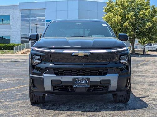 2025 Chevrolet Silverado EV LT