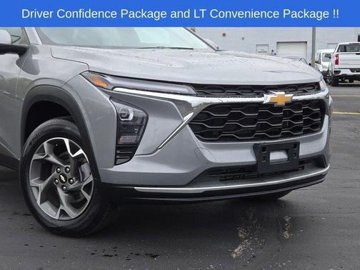 Sterling Gray Metallic 2024 Chevrolet Trax LT