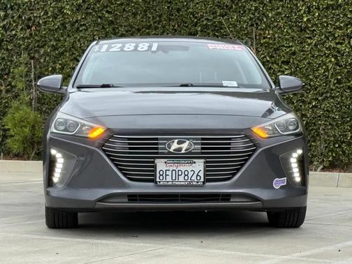 2019 Hyundai IONIQ Plug-In Hybrid Limited