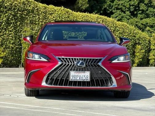 2025 Lexus ES 350 Base
