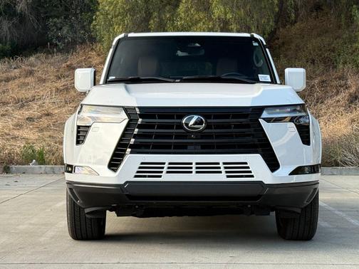 Eminent White Pearl 2025 Lexus GX 550 Premium+