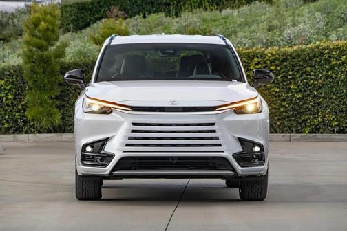 2026 Lexus TX 500h F SPORT Premium