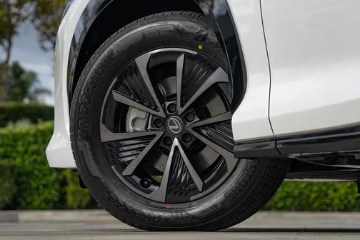 2026 Lexus RZ 350e Premium