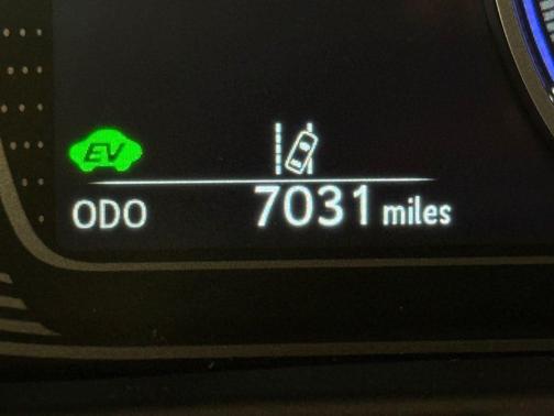 Cloudburst Gray 2024 Lexus UX 250h Base