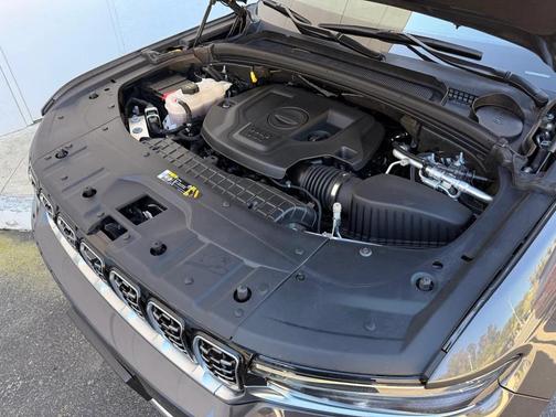 2023 Jeep Grand Cherokee Summit