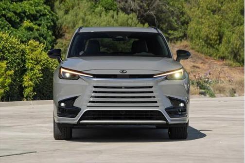 2025 Lexus TX 500h F SPORT Premium