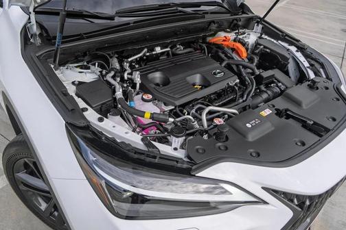 2026 Lexus NX 450h+ NX 450h+ Luxury