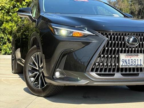 2025 Lexus NX 250 Base