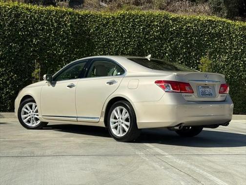 2010 Lexus ES 350 Base