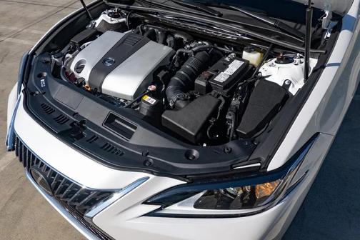 2025 Lexus ES 350 Base