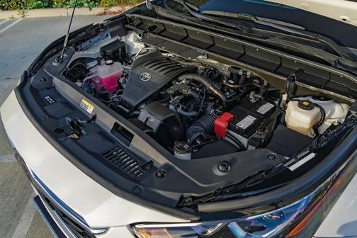 2024 Toyota Highlander Limited