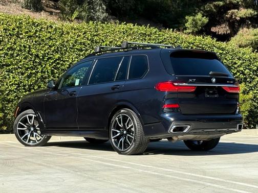 2019 BMW X7 xDrive50i