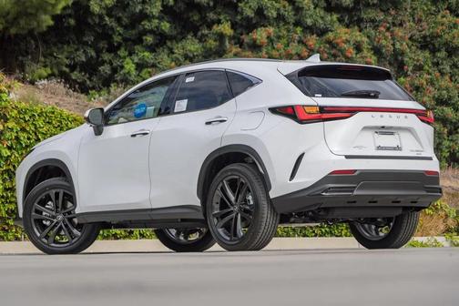 2026 Lexus NX 450h+ NX 450h+ Luxury
