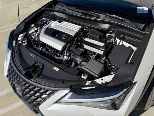 2022 Lexus UX 200 Base