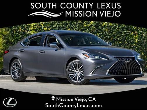 2025 Lexus ES 300h Base