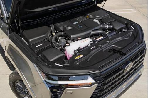 2025 Lexus GX 550 Premium
