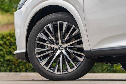 Eminent White Pearl 2026 Lexus RX 350 Premium