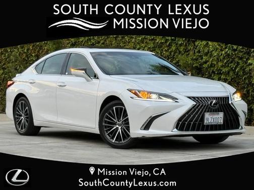 2024 Lexus ES 300h Base