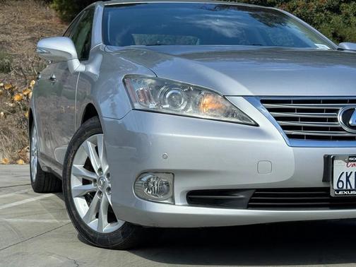 2010 Lexus ES 350 Base