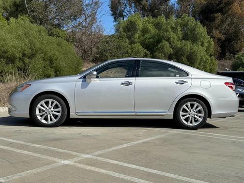 2010 Lexus ES 350 Base