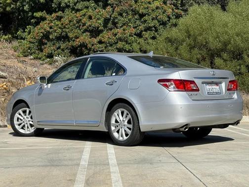 2010 Lexus ES 350 Base