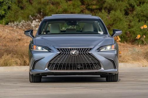 2025 Lexus ES 350 Base
