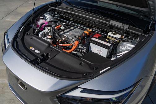 Iridium 2026 Lexus RZ 350e Base