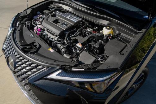 2025 Lexus UX 300h Base