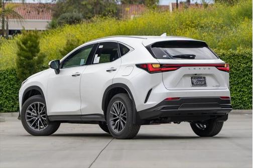2025 Lexus NX 350h Premium