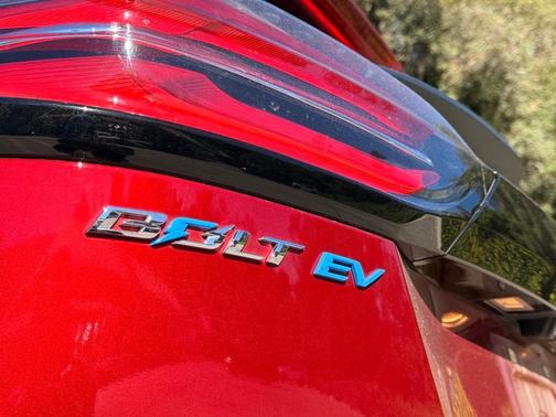 2022 Chevrolet Bolt EV FWD 1LT