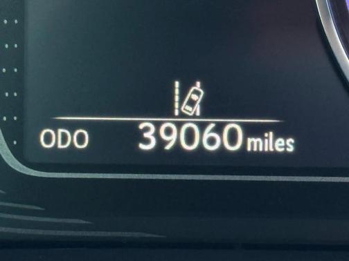2023 Lexus ES 300h Base