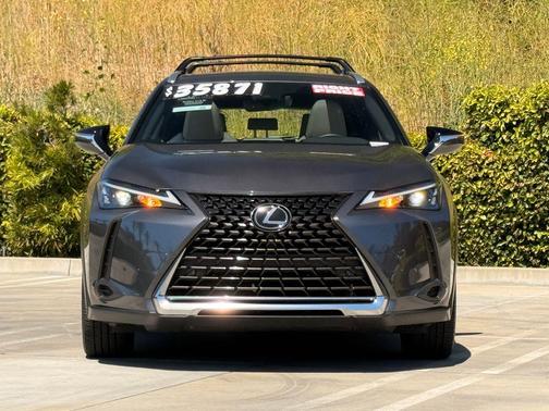 Cloudburst Gray 2024 Lexus UX 250h Base