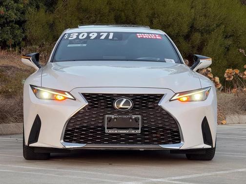 2021 Lexus IS 300 Base